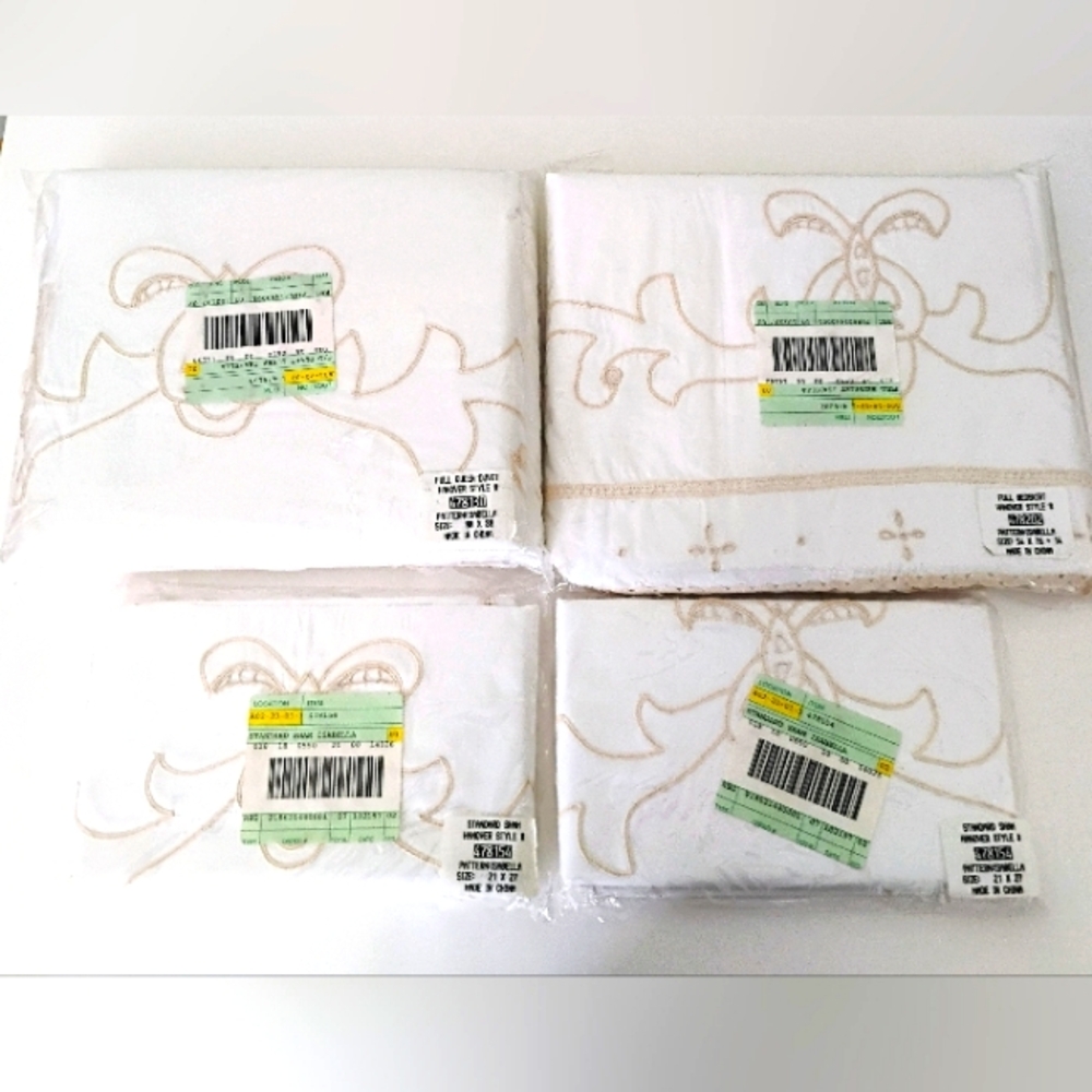 NOS Full/Queen Embroidered/Cutwork Duvet; FULL Bedskirt; STD Shams (2)